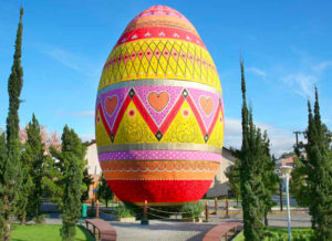 5 of The Most Egg-ceptional Easter World Records
